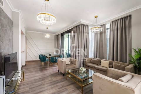 Снять в аренду квартиру в Burj Vista, Даунтаун Дубай (Даунтаун Бурдж Дубай), Дубай: 3 спальни, 165м², № 20781 - фото 2