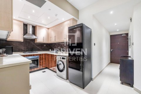 Apartment in Downtown Dubai (Downtown Burj Dubai), Dubai 1 bedroom, 76 sq.m. № 20769 - photo 6