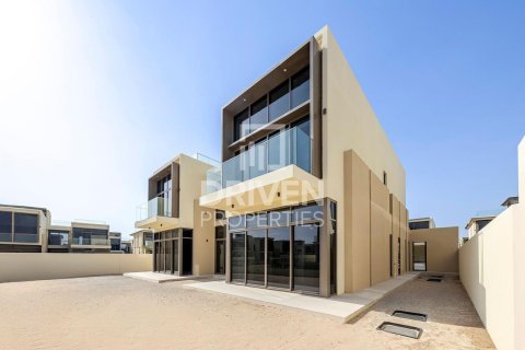 Villa en Golf Place, Dubai Hills Estate, Dubai, 5 dormitorios, 560 m², № 20779 - foto 8