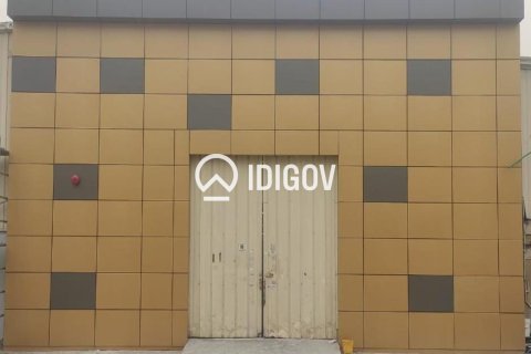 Warehouse in Al Quoz Industrial Area, Al Quoz, Dubai 766.45 sq.m. № 121117 - photo 4