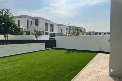 Townhouse in Al Furjan, Dubai 4 bedrooms, 279 sq.m. № 122722 - photo 2