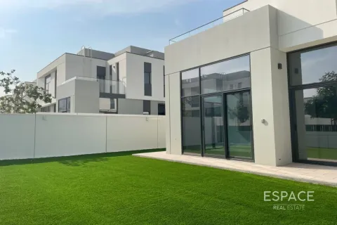 Townhouse in Al Furjan, Dubai 4 bedrooms, 279 sq.m. № 122722 - photo 3