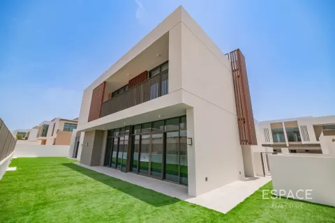 Villa à Al Furjan, Dubai, 4 chambres, 462 m², № 122721