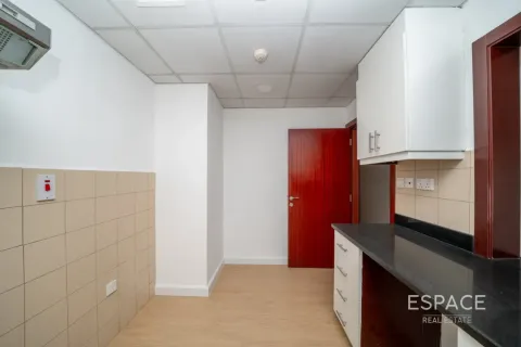Apartamento en Jumeirah Beach Residence, Dubai, 3 dormitorios, 175 m², № 122723 - foto 5