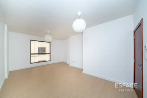 Apartamento en Jumeirah Beach Residence, Dubai, 3 dormitorios, 175 m², № 122723 - foto 8