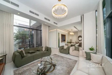 Villa in Al Furjan, Dubai 4 bedrooms, 331 sq.m. № 122724 - photo 4