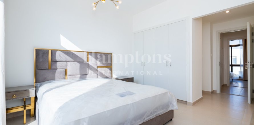 Adosado en Noor Townhouses, Town Square, Dubai, 3 dormitorios, 187.59 m², № 16695
