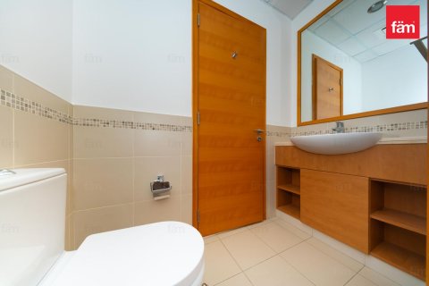 Villa in Reem, Dubai 3 bedrooms, 212.1 sq.m. № 135339 - photo 11