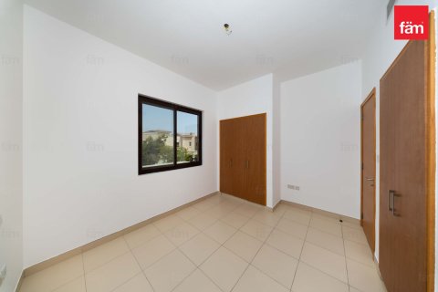 Villa in Reem, Dubai 3 bedrooms, 212.1 sq.m. № 135339 - photo 4