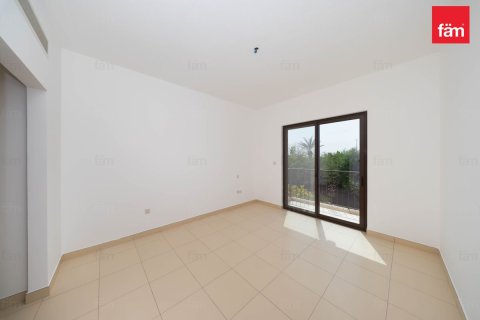 Villa in Reem, Dubai 3 bedrooms, 212.1 sq.m. № 135339 - photo 7