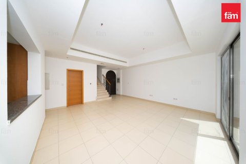 Villa in Reem, Dubai 3 bedrooms, 212.1 sq.m. № 135339 - photo 2