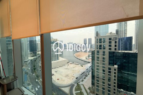 Oficina en Business Bay, Dubai, 291.72 m², № 121105 - foto 3