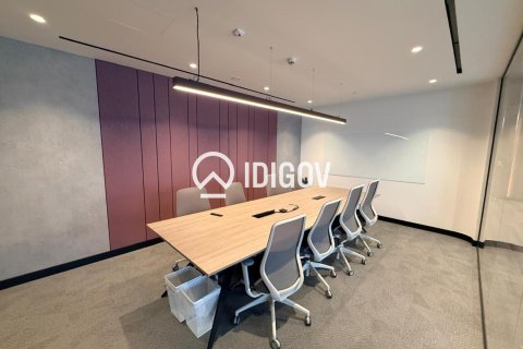 Oficina en Business Bay, Dubai, 291.72 m², № 121105 - foto 7