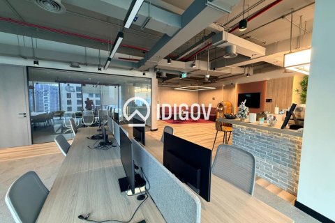Oficina en Business Bay, Dubai, 291.72 m², № 121105 - foto 5