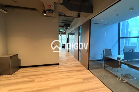 Oficina en Business Bay, Dubai, 291.72 m², № 121105 - foto 22