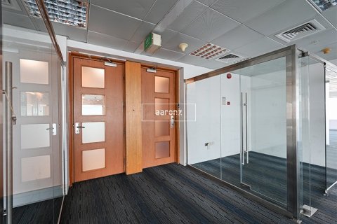 Office in Sheikh Zayed Road, Dubai 744.3 sq.m. № 9414 - photo 7