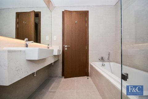 Apartment in Al Wasl, Dubai 2 bedrooms, 125 sq.m. № 103829 - photo 11