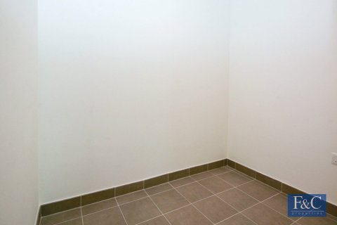Apartment in Al Wasl, Dubai 2 bedrooms, 125 sq.m. № 103829 - photo 17