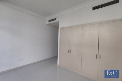 Villa in DAMAC Hills (Akoya by DAMAC), Dubai 3 bedrooms, 251 sq.m. № 103831 - photo 16