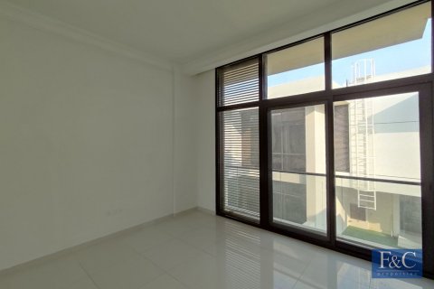 Villa in DAMAC Hills (Akoya by DAMAC), Dubai 3 bedrooms, 251 sq.m. № 103831 - photo 15