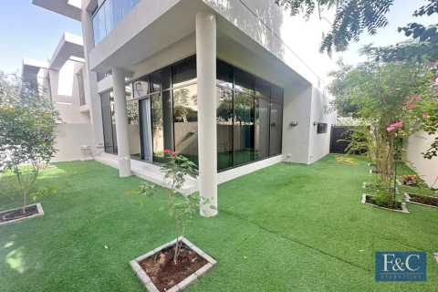 Villa in DAMAC Hills (Akoya by DAMAC), Dubai 3 bedrooms, 251 sq.m. № 103831 - photo 5