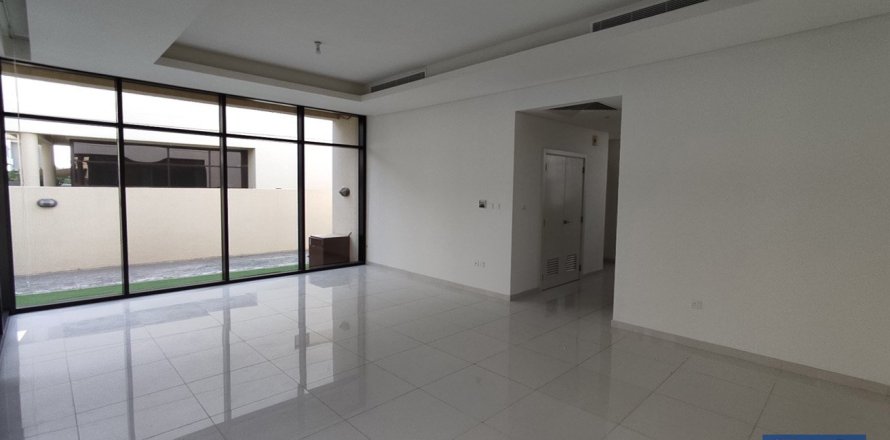 Villa in DAMAC Hills (Akoya by DAMAC), Dubai 3 bedrooms, 251 sq.m. № 103831