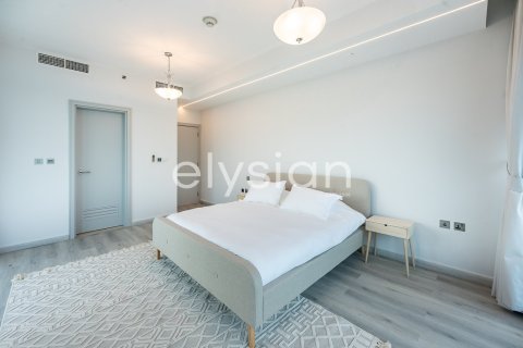 Apartamento en Azure Residences, Palm Jumeirah, Dubai, 2 dormitorios, 187 m², № 37939 - foto 5