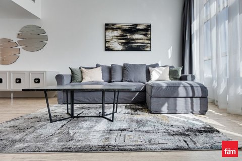 Снять в аренду квартиру в Дубай Марине, Дубай: 2 спальни, 89.6м², № 23595 - фото 2