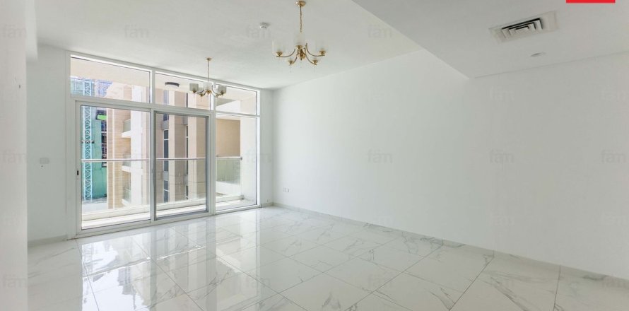 Apartment in Al Satwa, Dubai 1 bedroom, 73.6 sq.m. № 23591