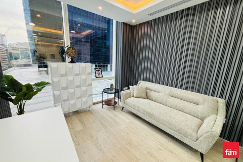 Снять в аренду офис в Бизнес-Бэе, Дубай: 41.2м², № 77960 - фото 8