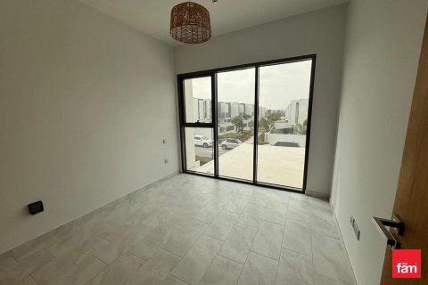 Adosado en Dubai, 4 dormitorios, 230 m², № 77959 - foto 9