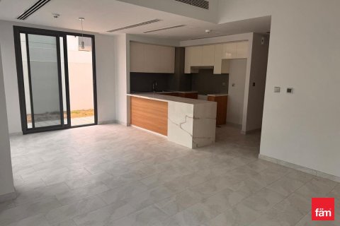 Adosado en Dubai, 4 dormitorios, 230 m², № 77959 - foto 2