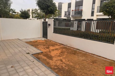 Adosado en Dubai, 4 dormitorios, 230 m², № 77959 - foto 12