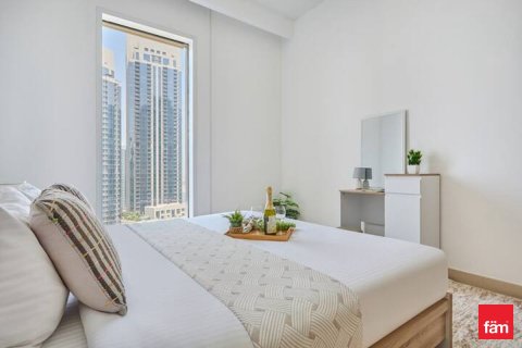 Снять в аренду квартиру в Дубае: 2 спальни, 104.7м², № 77961 - фото 17