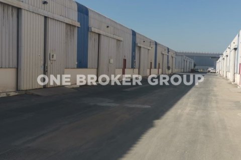 Warehouse in Dubai Investment Park, Dubai 2043.8 sq.m. № 1195 - photo 15