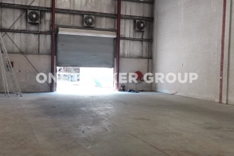Warehouse in Dubai Investment Park, Dubai 2043.8 sq.m. № 1195 - photo 19