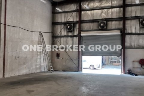 Warehouse in Dubai Investment Park, Dubai 2043.8 sq.m. № 1195 - photo 1