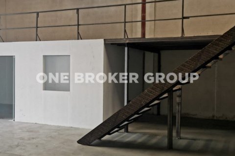Warehouse in Dubai Investment Park, Dubai 2043.8 sq.m. № 1195 - photo 8