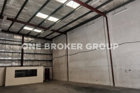 Warehouse in Dubai Investment Park, Dubai 2043.8 sq.m. № 1195 - photo 12