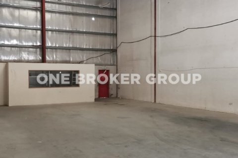 Warehouse in Dubai Investment Park, Dubai 2043.8 sq.m. № 1195 - photo 16