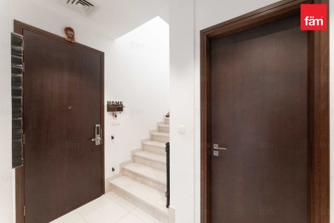 Villa en Reem, Dubai, 3 dormitorios, 320 m², № 93385 - foto 2