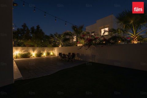 Villa en Reem, Dubai, 3 dormitorios, 320 m², № 93385 - foto 17