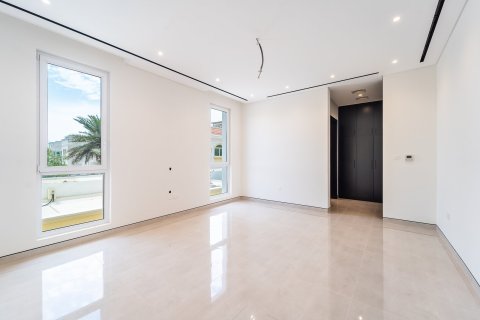 Купить виллу в Дубае: 6 спален, 790м², № 103245 - фото 13