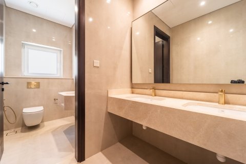 Купить виллу в Дубае: 6 спален, 790м², № 103245 - фото 10