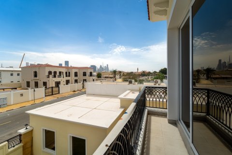 Купить виллу в Дубае: 6 спален, 790м², № 103245 - фото 5