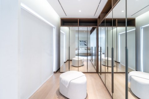 Купить виллу в Дубае: 5 спален, 409м², № 103244 - фото 14