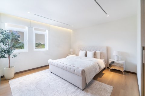 Купить виллу в Дубае: 5 спален, 409м², № 103244 - фото 9