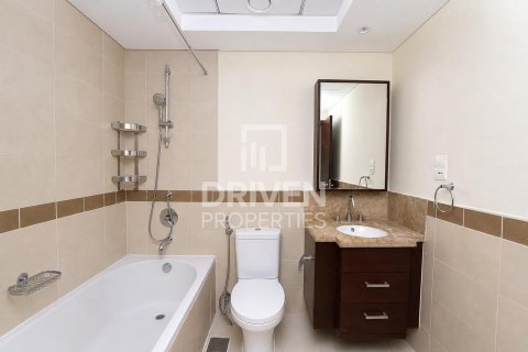 Appartement à 29 Burj Boulevard, Downtown Dubai (Downtown Burj Dubai), Dubai, 2 chambres, 118.36 m², № 138175 - photo 16
