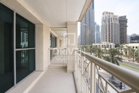 Appartement à 29 Burj Boulevard, Downtown Dubai (Downtown Burj Dubai), Dubai, 2 chambres, 118.36 m², № 138175 - photo 12