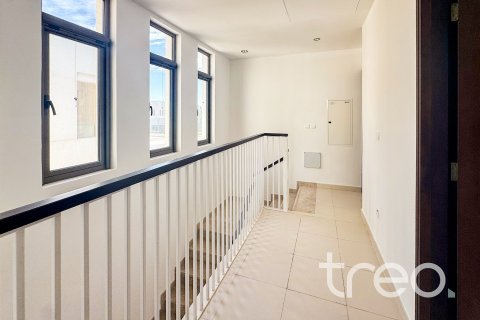 Villa in Mira Oasis, Reem, Dubai 3 bedrooms, 233.74 sq.m. № 120023 - photo 14